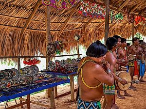 Comunidad Embera en la selva de Panamá